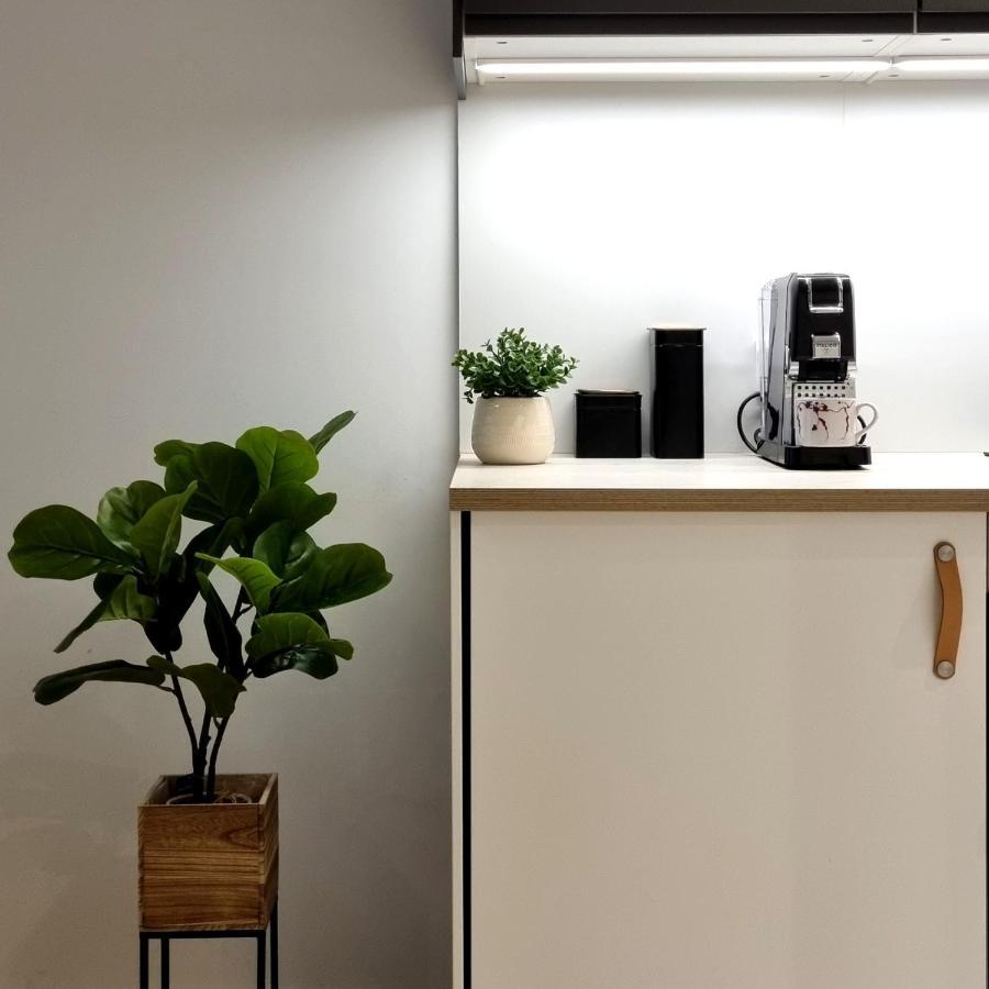 Apple Apartments - Wroblewskiego Prywatne Miejsce Parkingowe Лодз Екстериор снимка